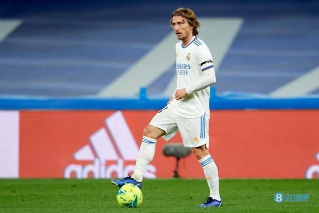 此前球报称本菲卡有意格雷罗，记录报：俱乐部否认了兴趣